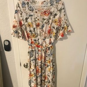 Perfect Roolee Maxi Dress with Florals!